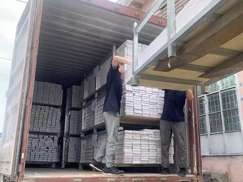 150 $,000 tellimust Indiast on tarnitud